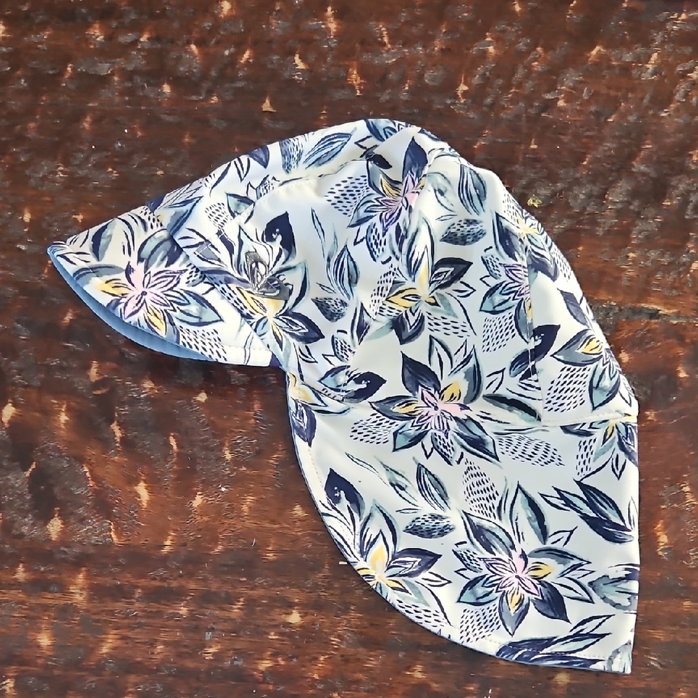 Roxy Floral Kids Hat - Blue and White
